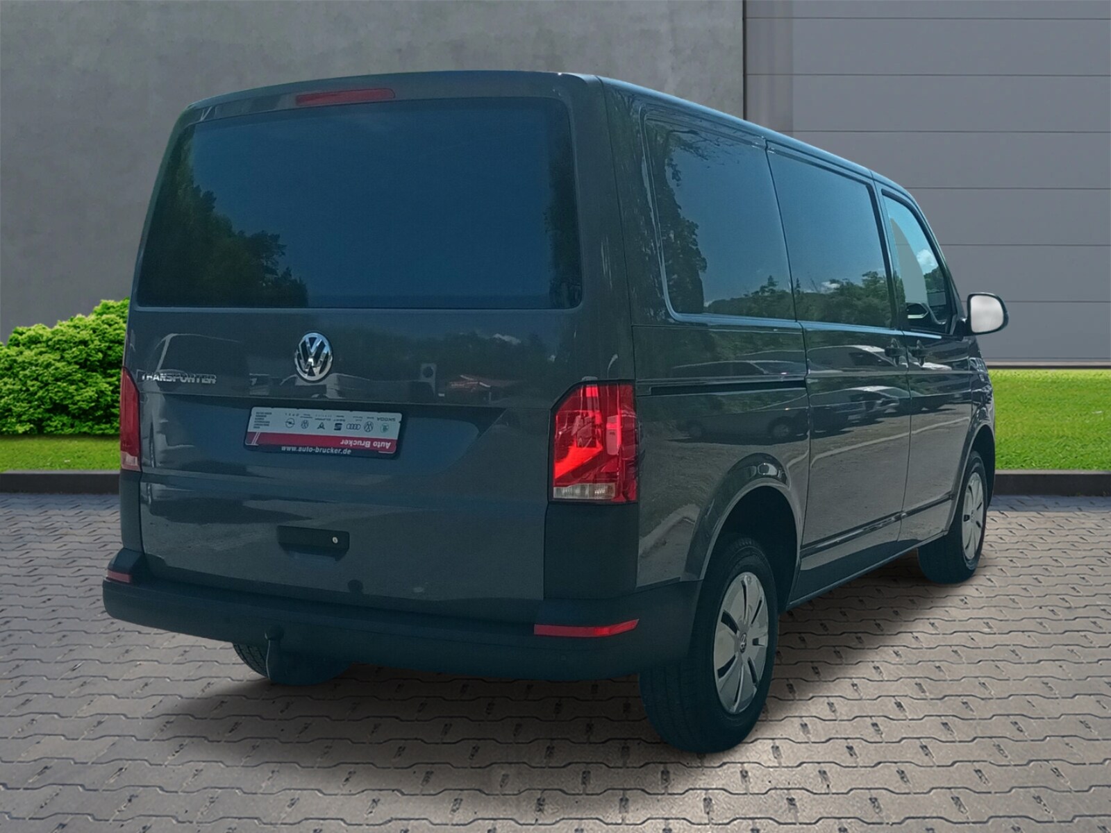 Volkswagen T6.1 Transporter Kasten kurzer Radstand – Bild 4