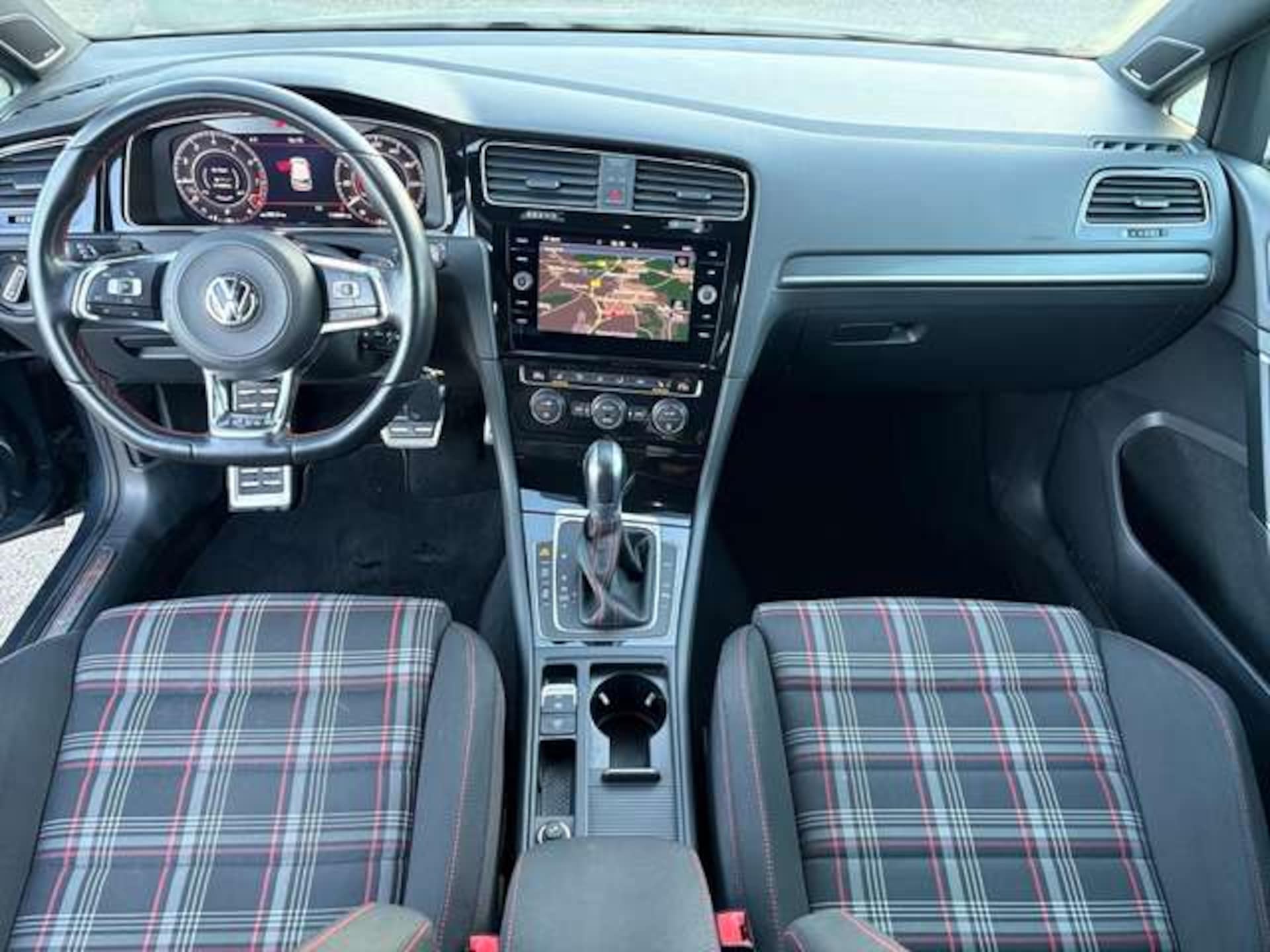 Volkswagen Golf GTI Performance
