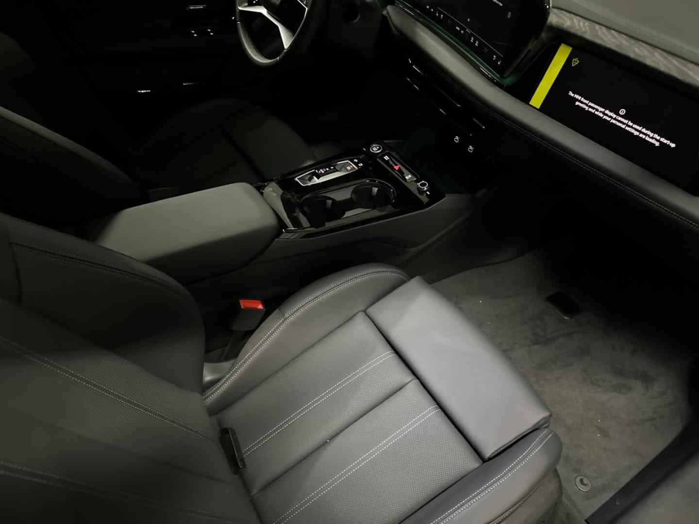 2025 Audi A6 Sportback e-tron Prestige - Photo 15