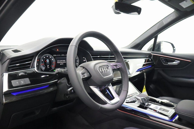 2026 Audi Q7 Premium Plus - Photo 15