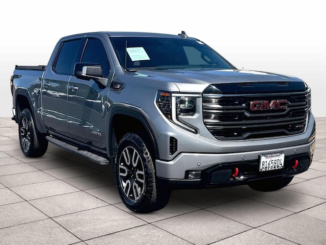 2025 GMC Sierra