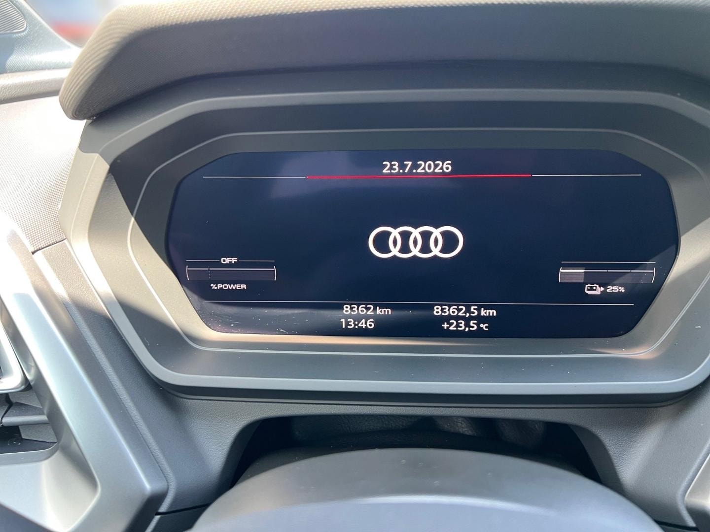 Bild über Audi Q4 Sportback e-tron 45 e-tron - für weitere Informationen kontaktieren Sie den Audi Partner