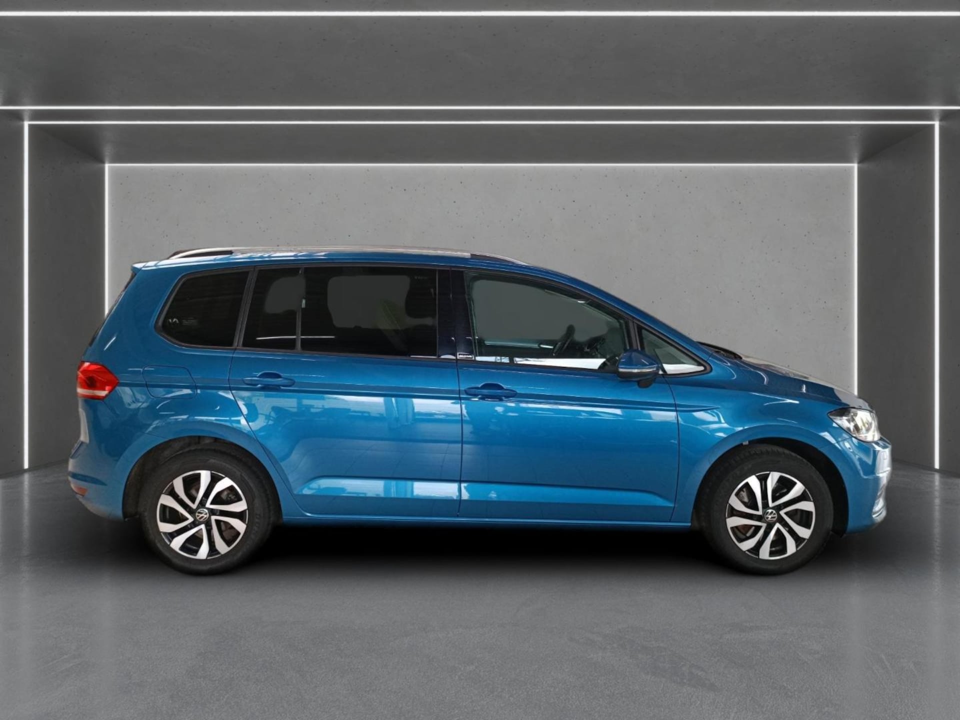 Volkswagen Touran Active