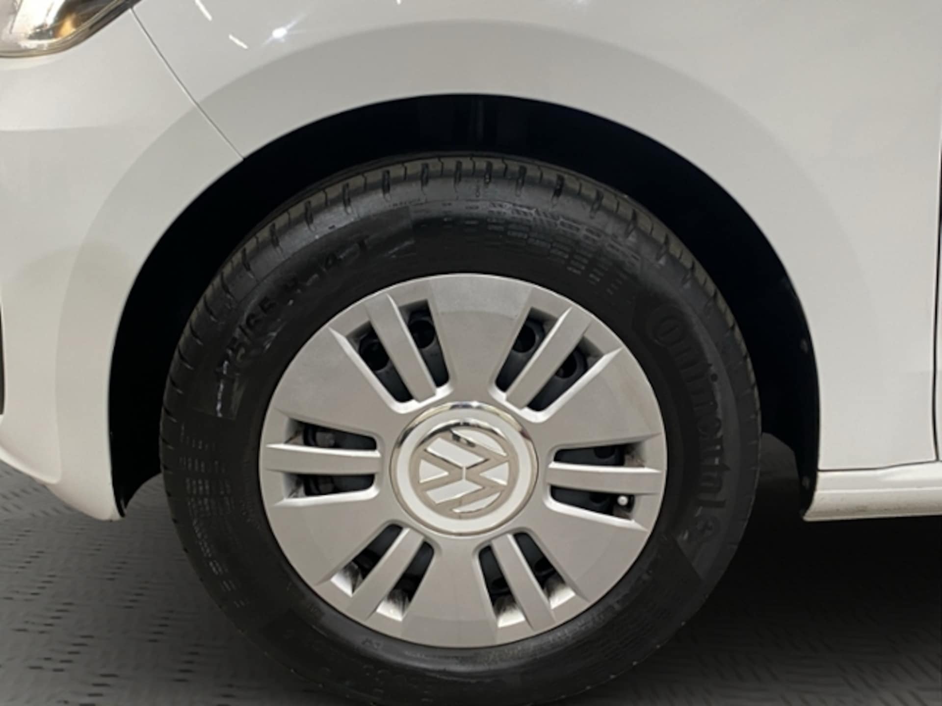 Volkswagen up! ACTIVE