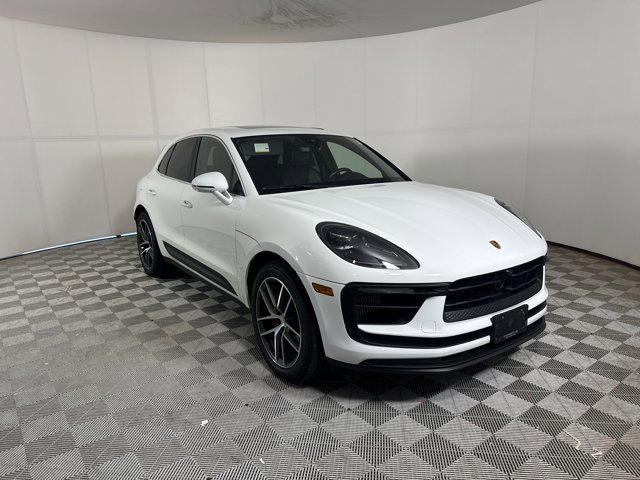 2023 Porsche Macan