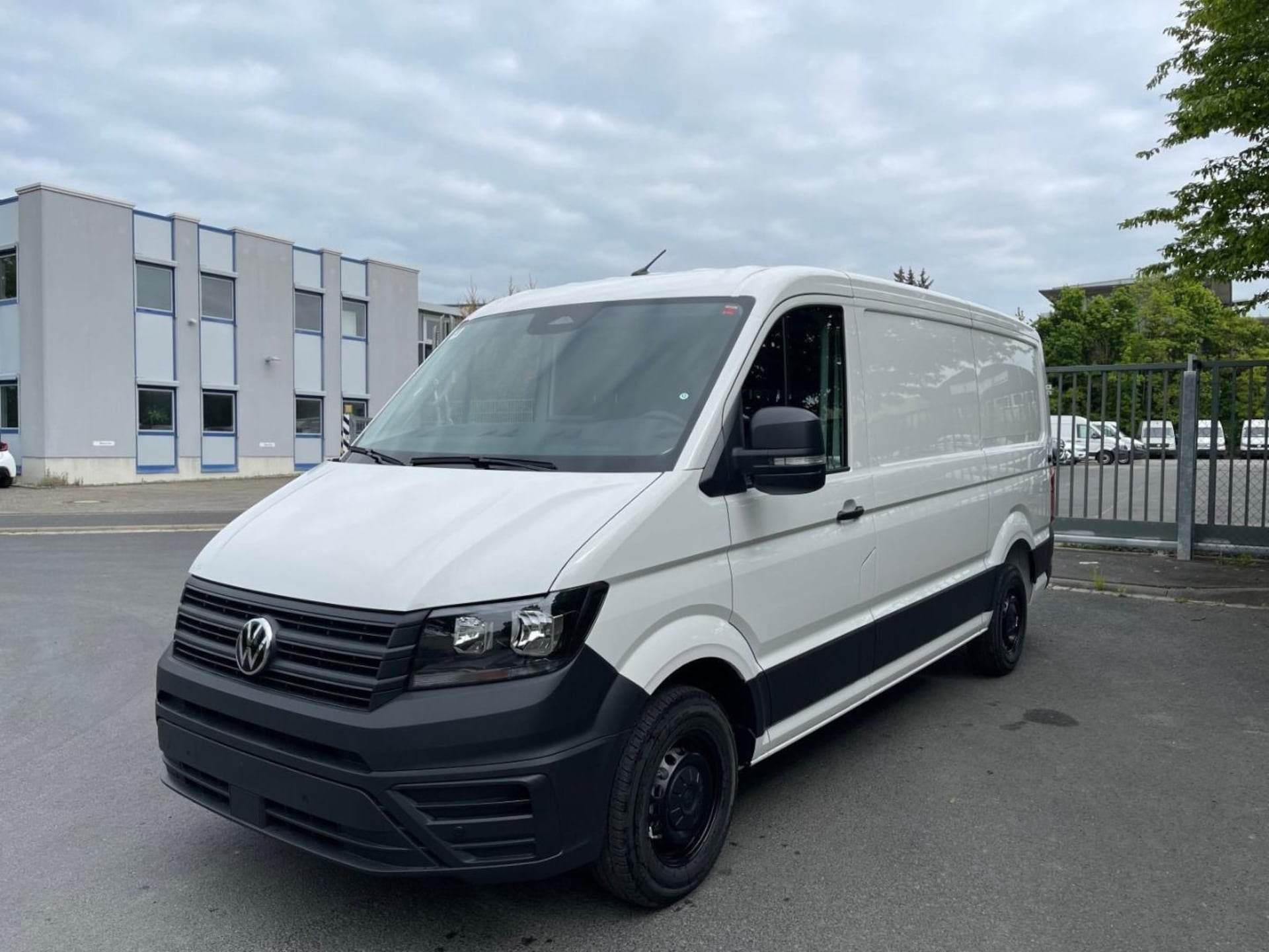 Volkswagen Crafter Kasten mittlerer Radstand