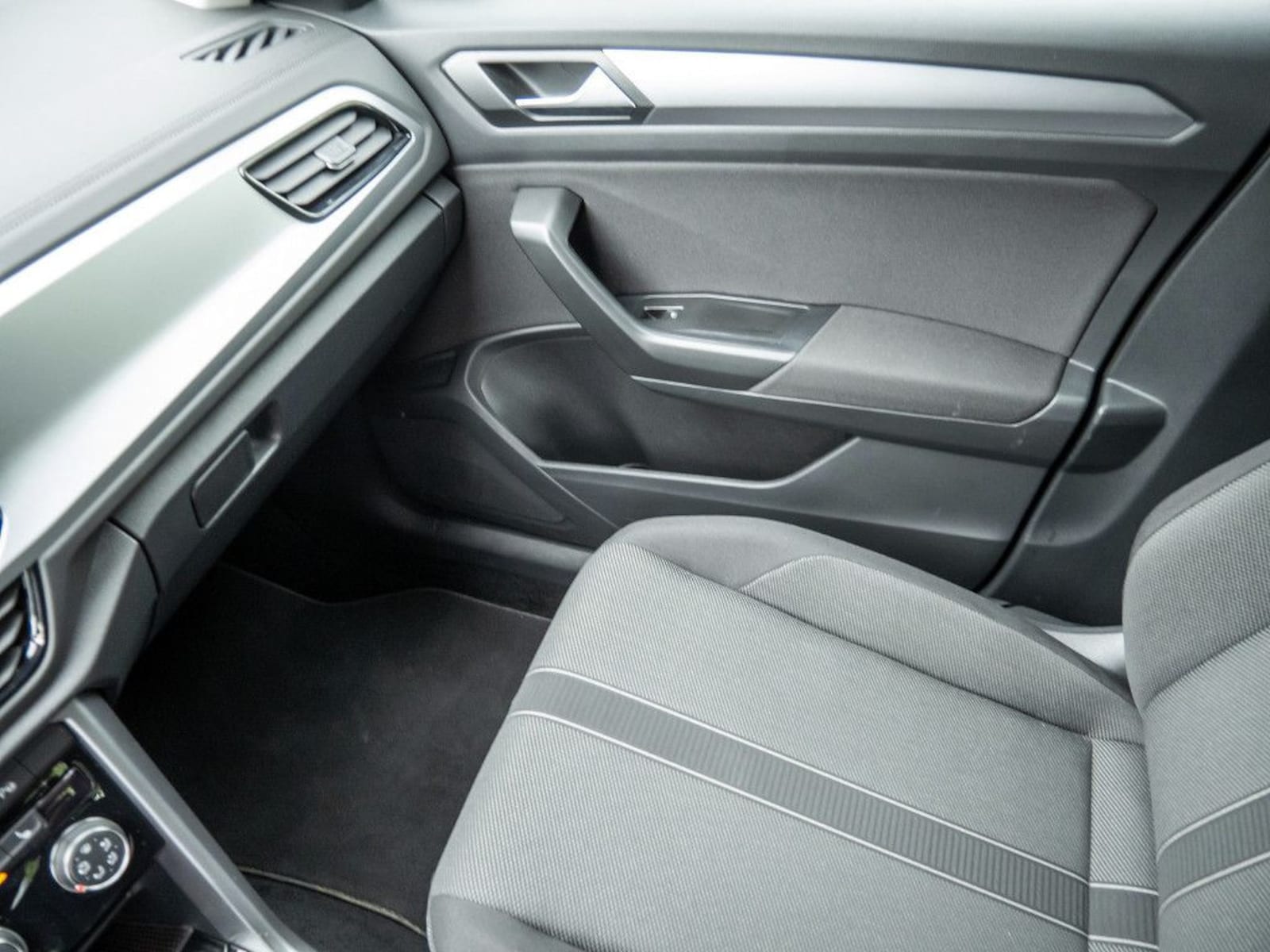 Volkswagen T-Roc – Bild 14