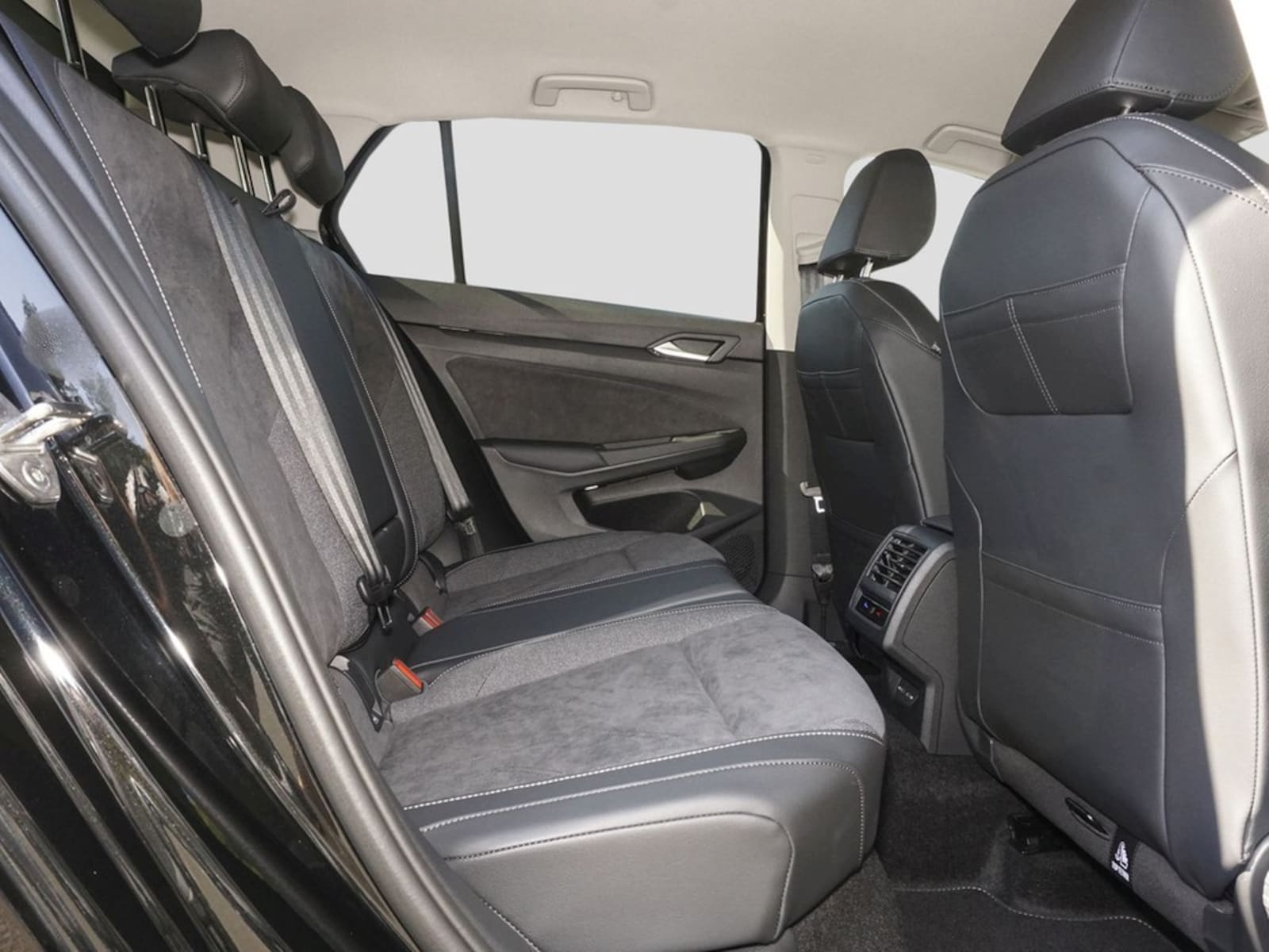 Volkswagen Golf – Bild 11