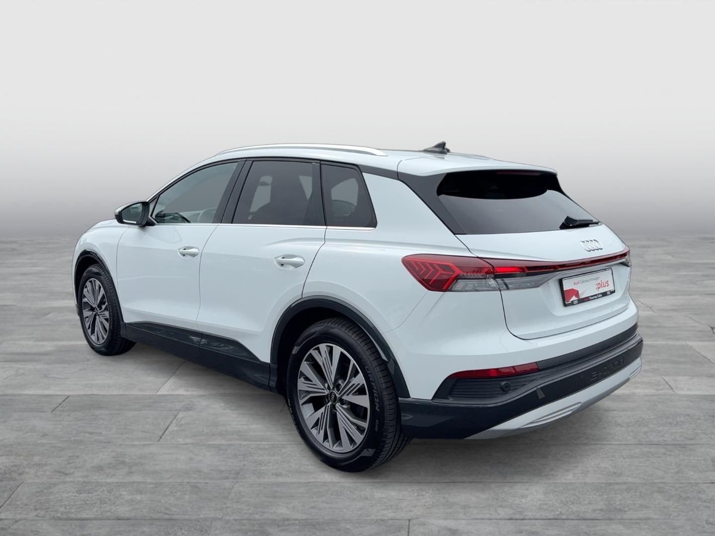 Bild über Audi Q4 e-tron 45 e-tron - für weitere Informationen kontaktieren Sie den Audi Partner