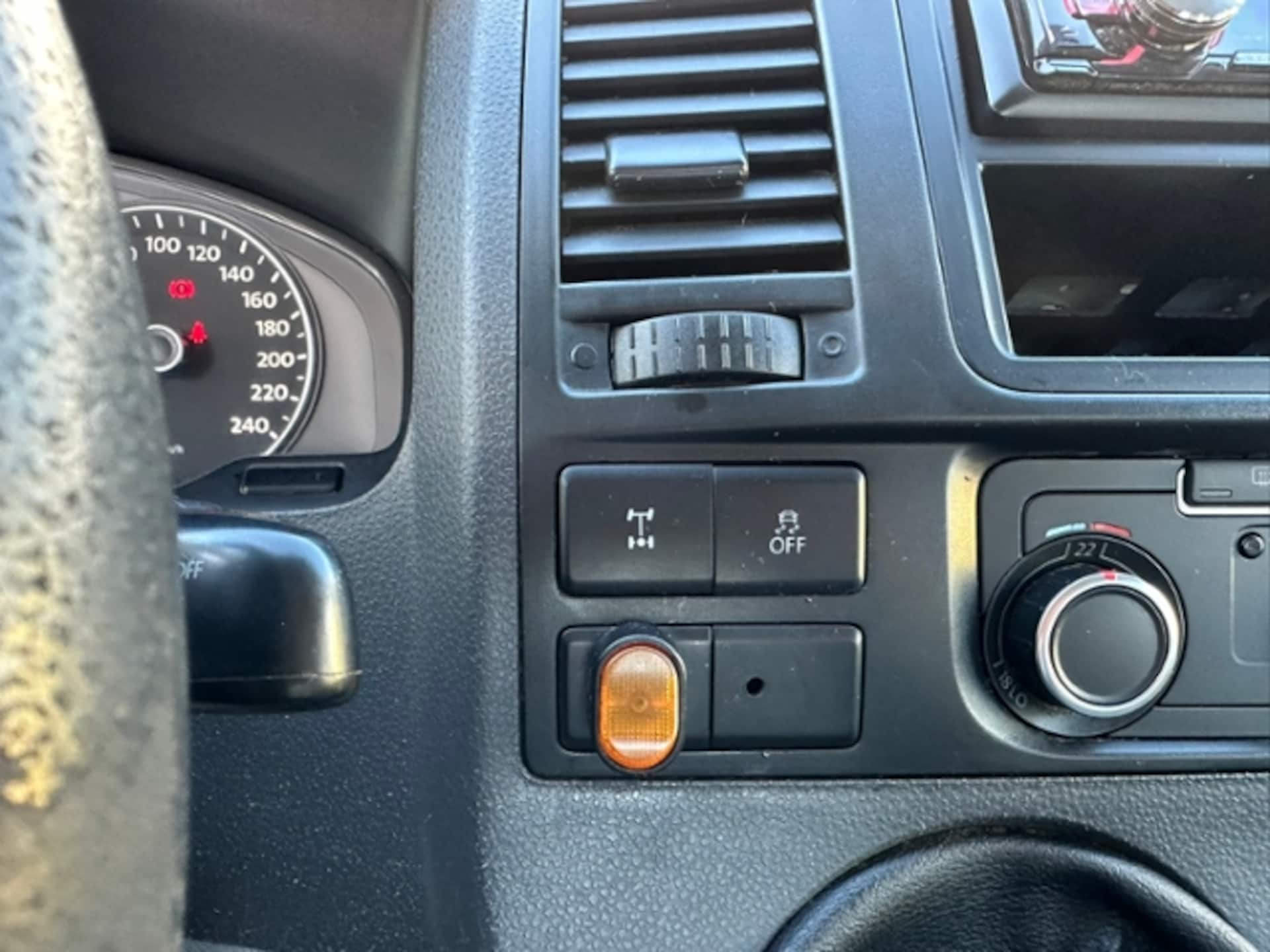 Volkswagen T5 Transporter Einzelkabine kurzer Radstand
