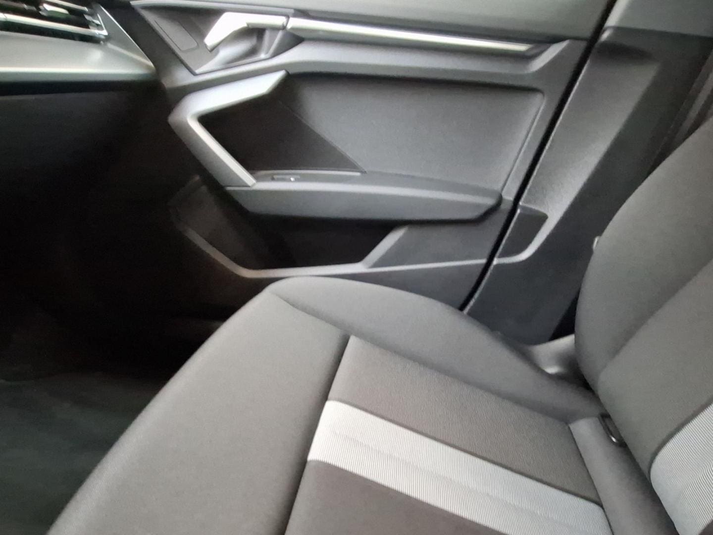 Bild über Audi A3 allstreet TFSI e 40 TFSI e S tronic - für weitere Informationen kontaktieren Sie den Audi Partner