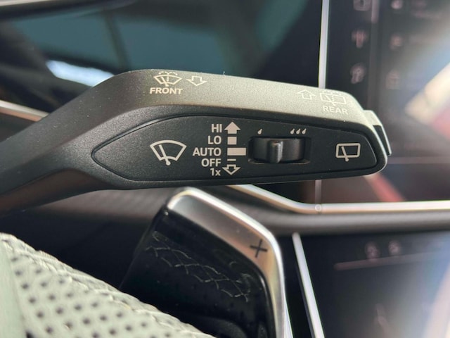 2026 Audi RS Q8 Base - Photo 18