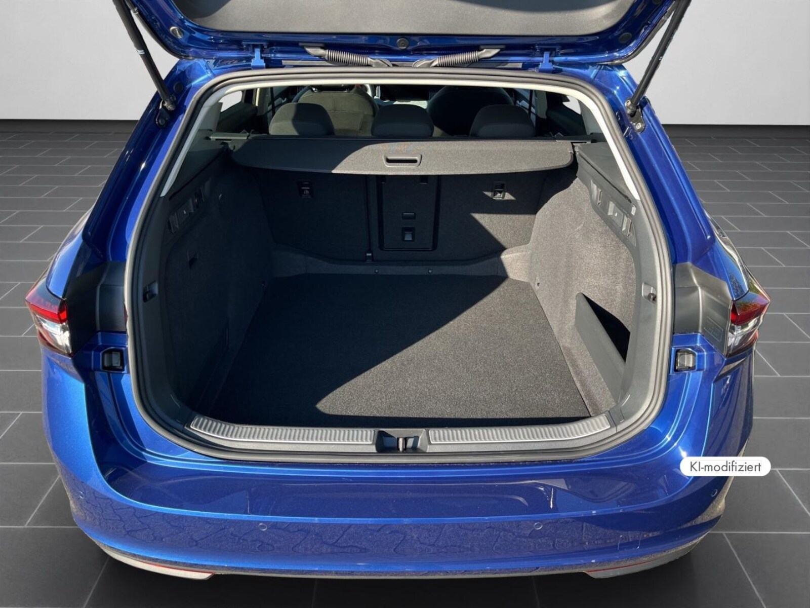 Škoda Superb Combi – Bild 15