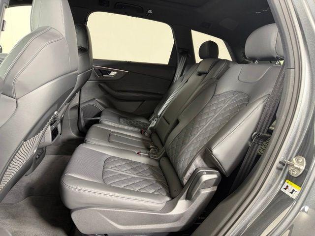 2026 Audi SQ7 Premium Plus - Photo 20