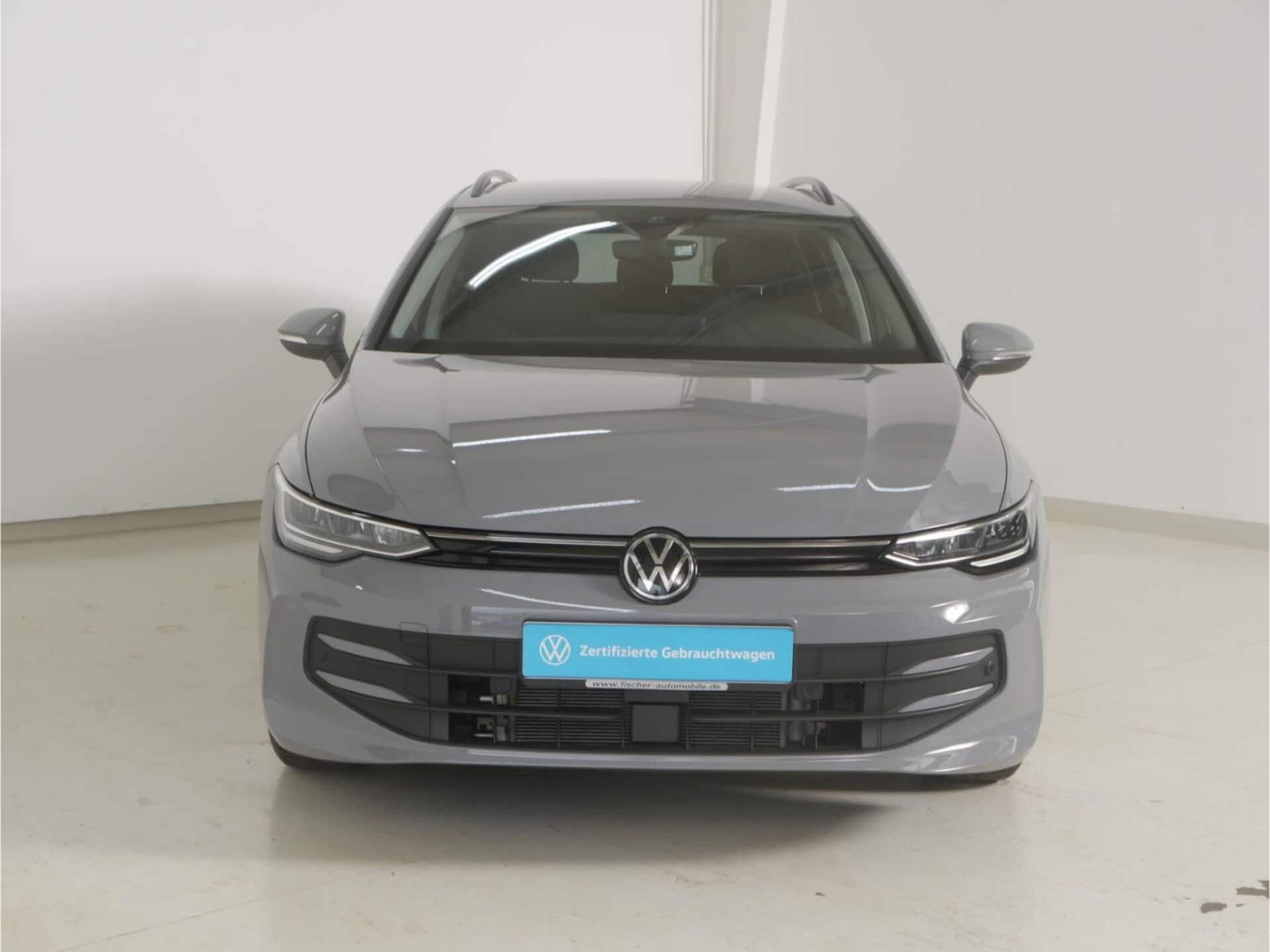 Volkswagen Golf Variant Life