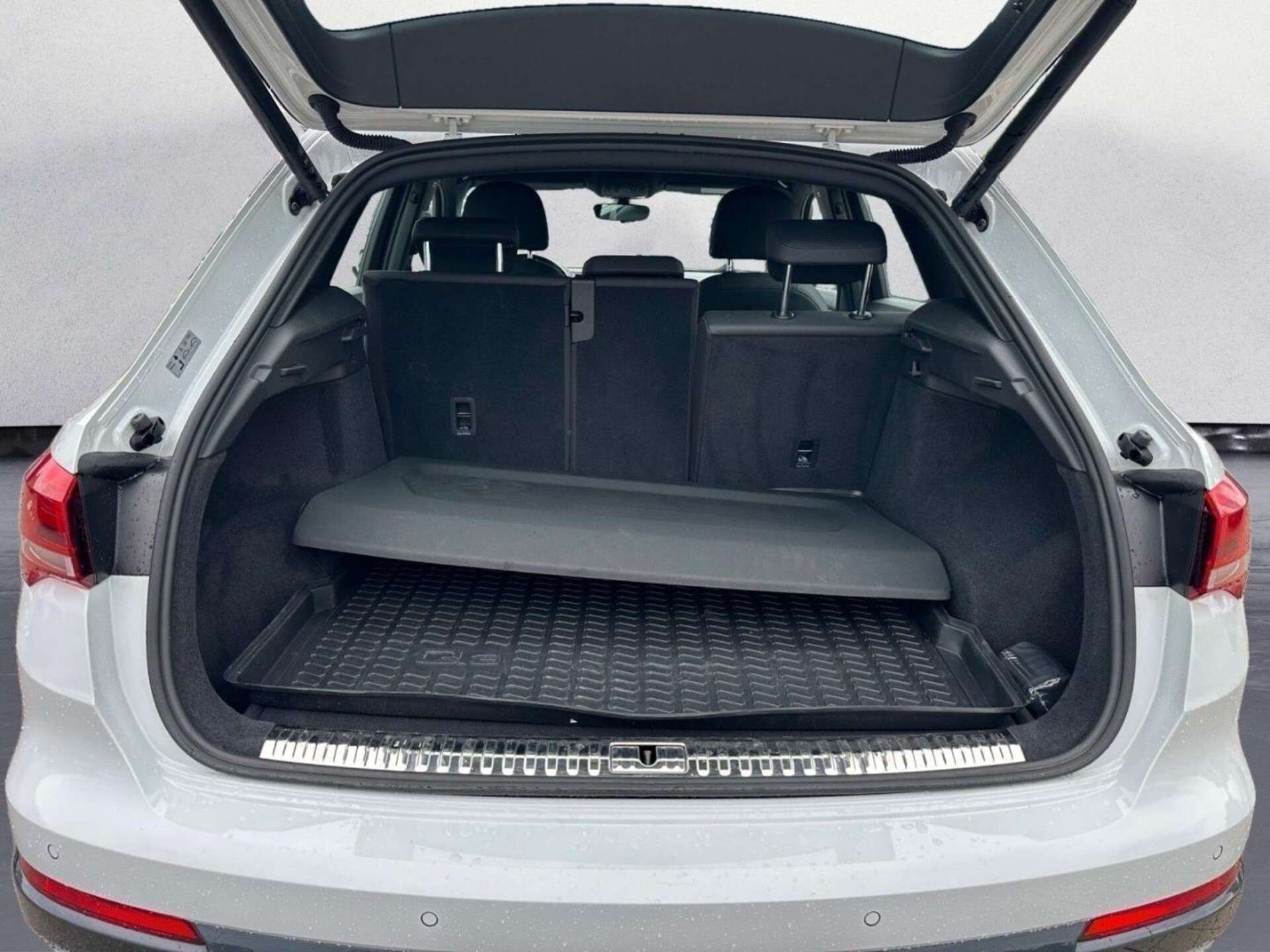 Audi Q3 SUV advanced