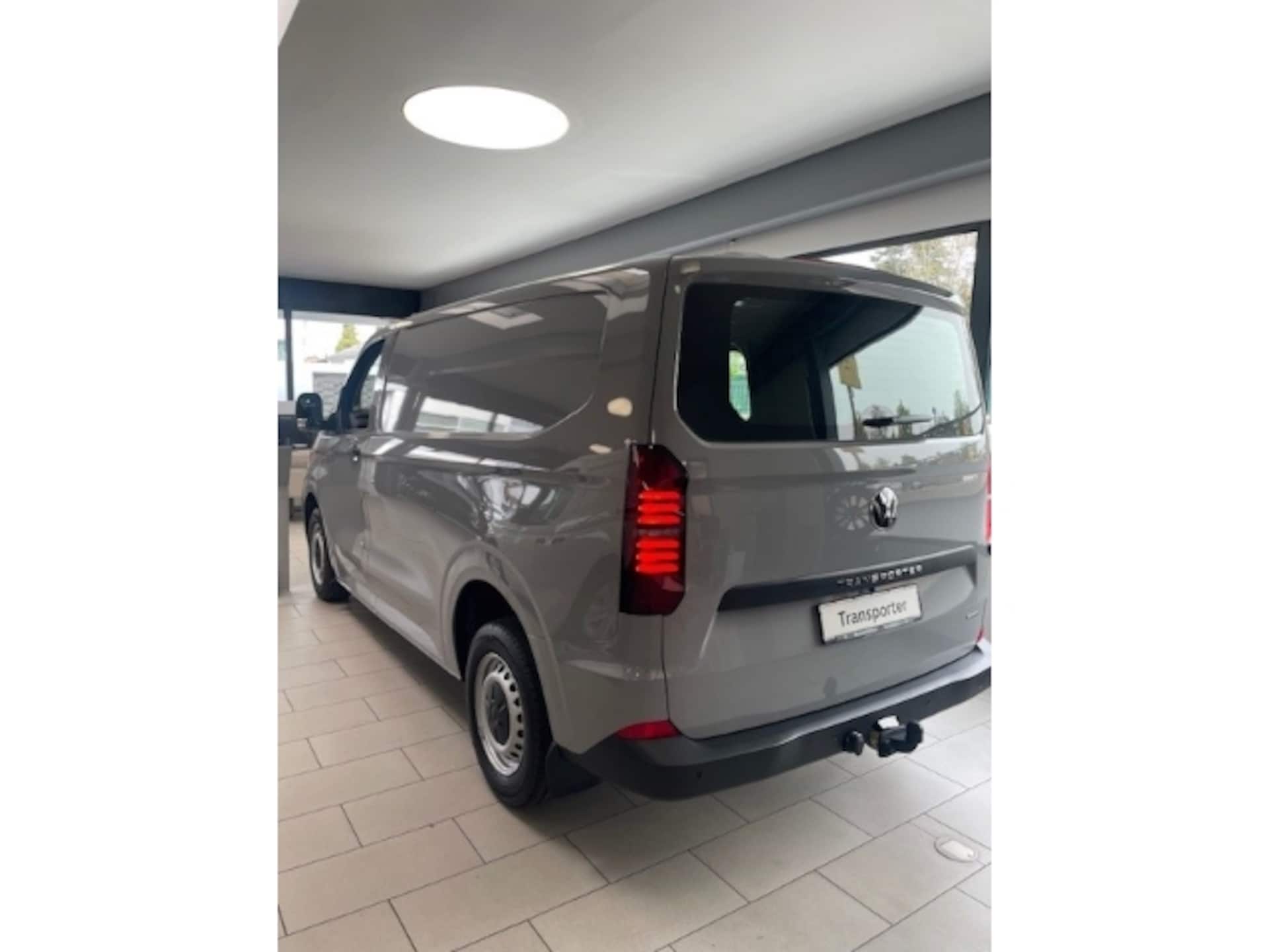 Volkswagen Transporter Kasten kurzer Radstand