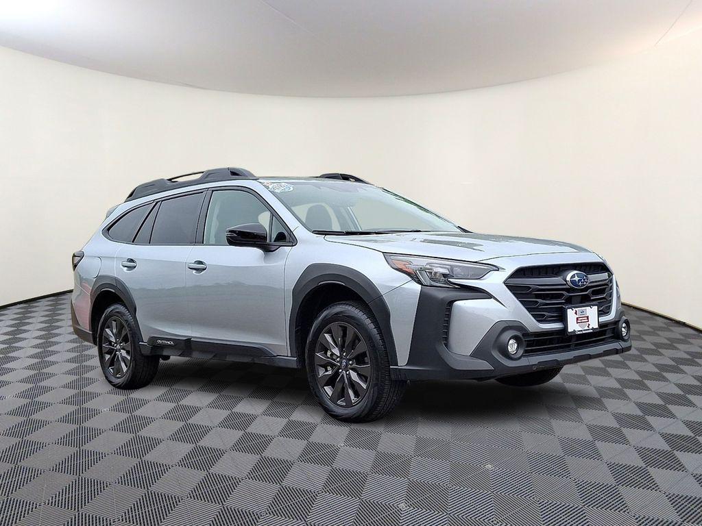 2025 Subaru Outback Onyx Edition's photo