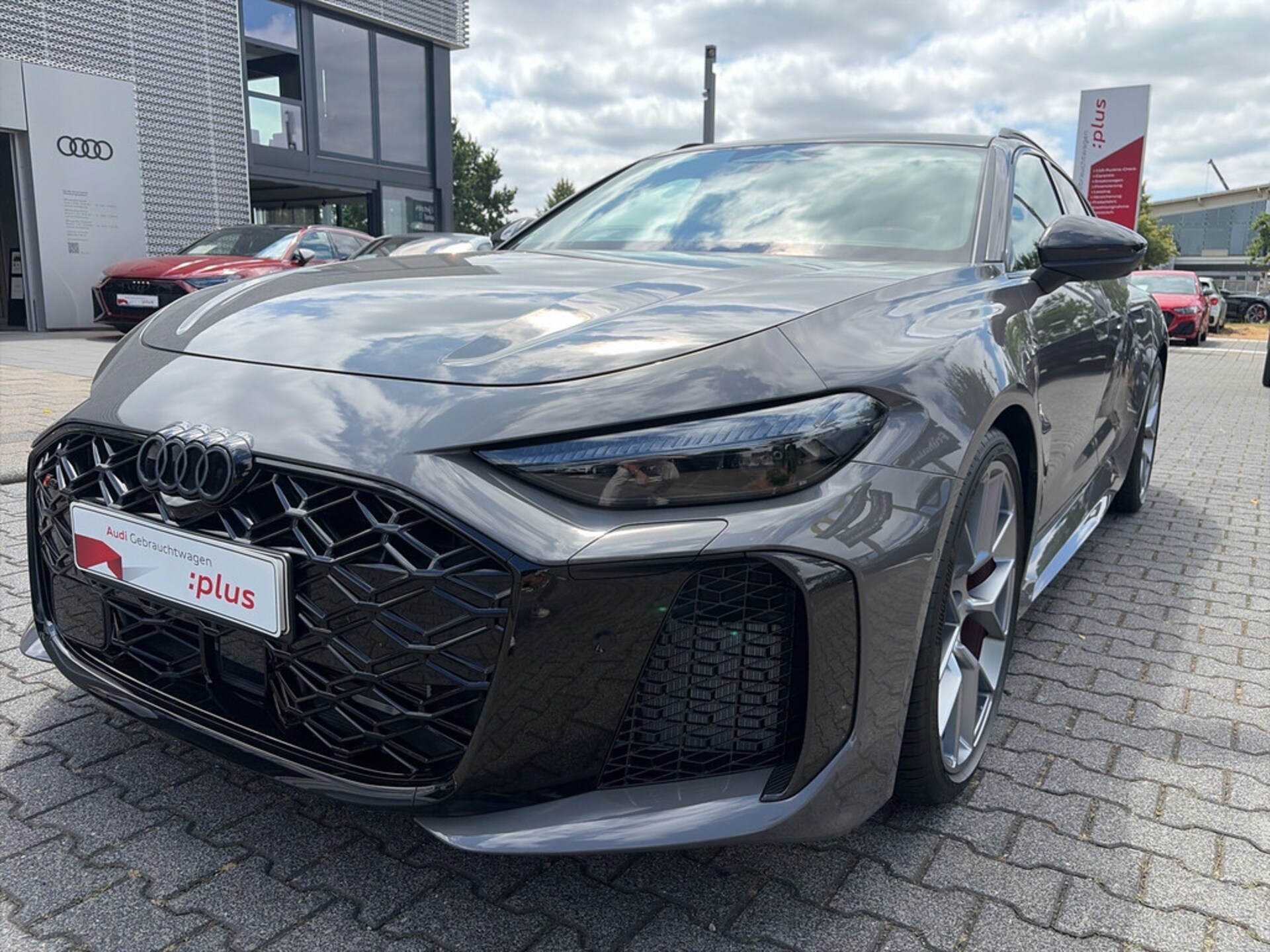 Audi RS 5 Avant