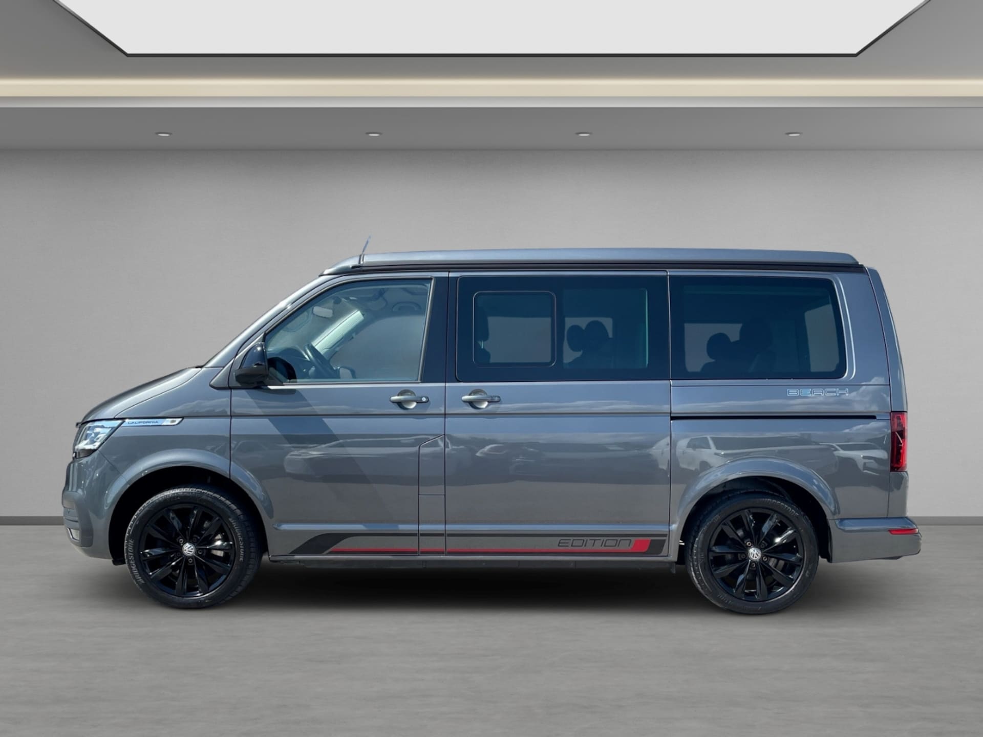 Volkswagen T6.1 California Beach