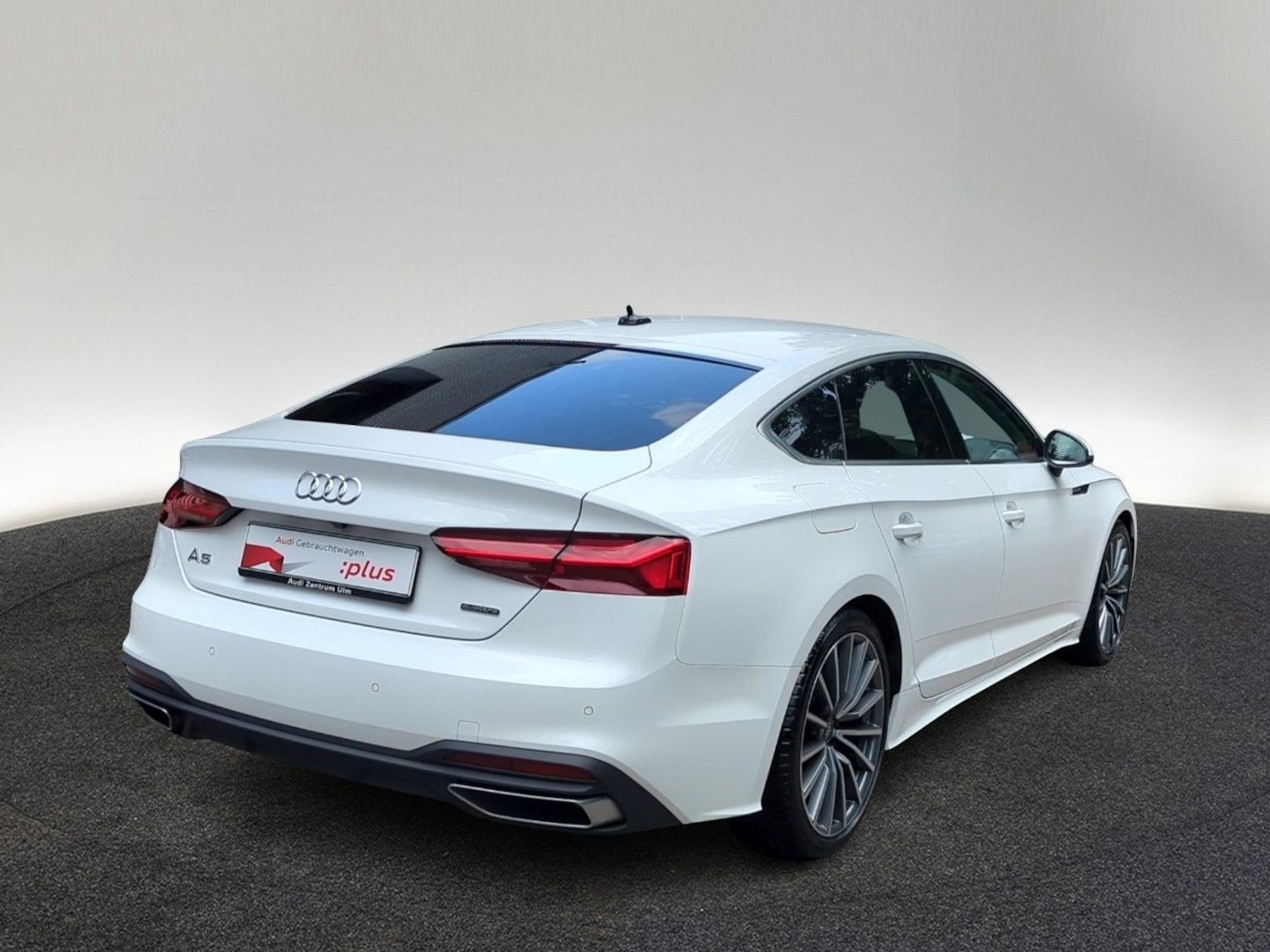 Bild über Audi A5 Sportback 45 TFSI quattro S tronic - für weitere Informationen kontaktieren Sie den Audi Partner