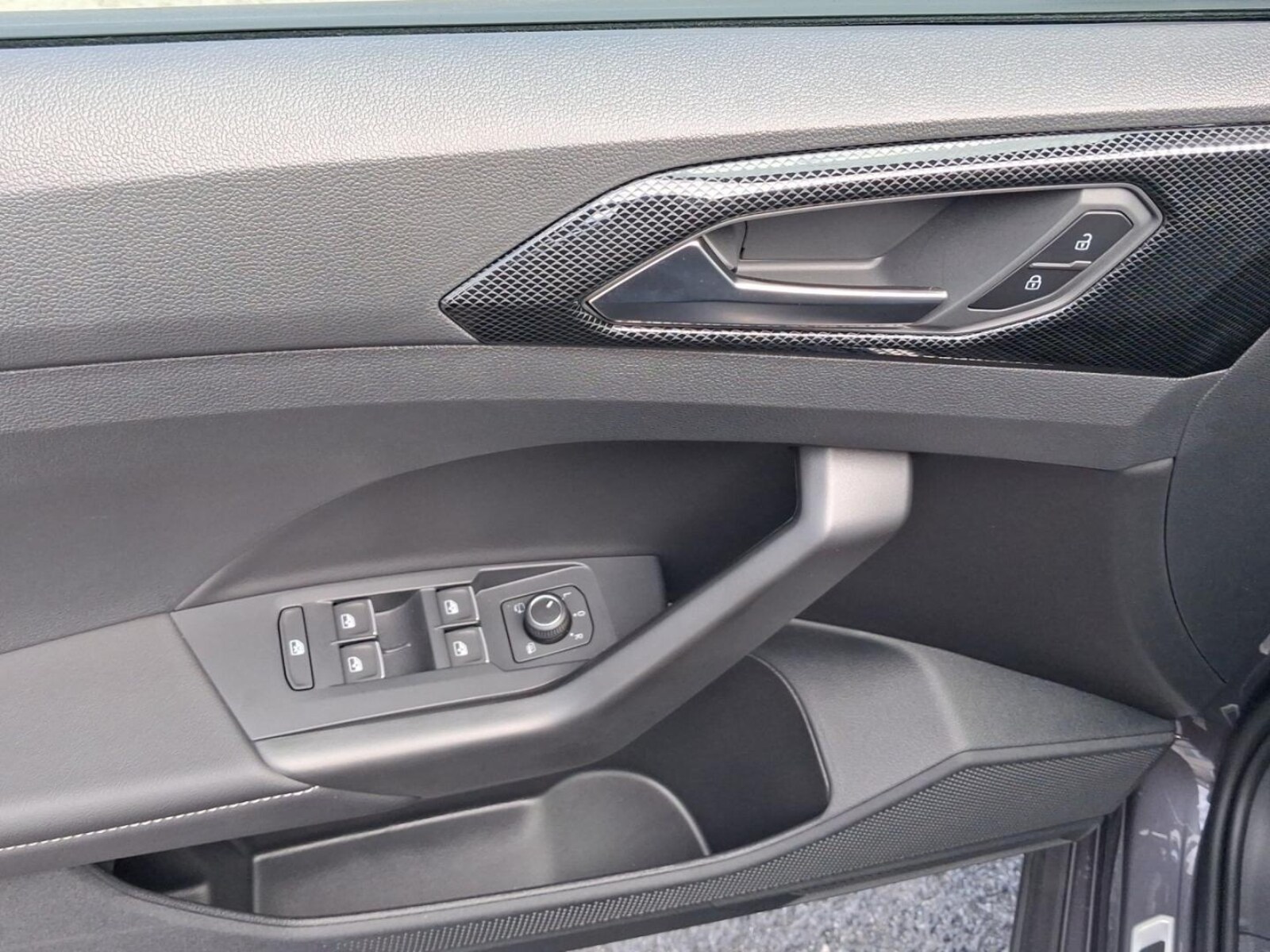 Volkswagen T-Cross – Bild 8