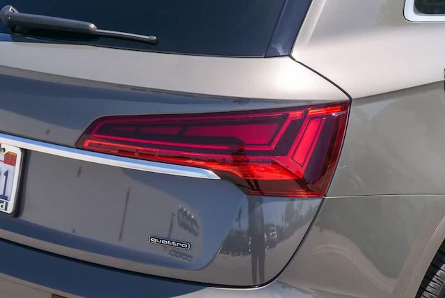 2023 Audi Q5 Premium - Photo 11