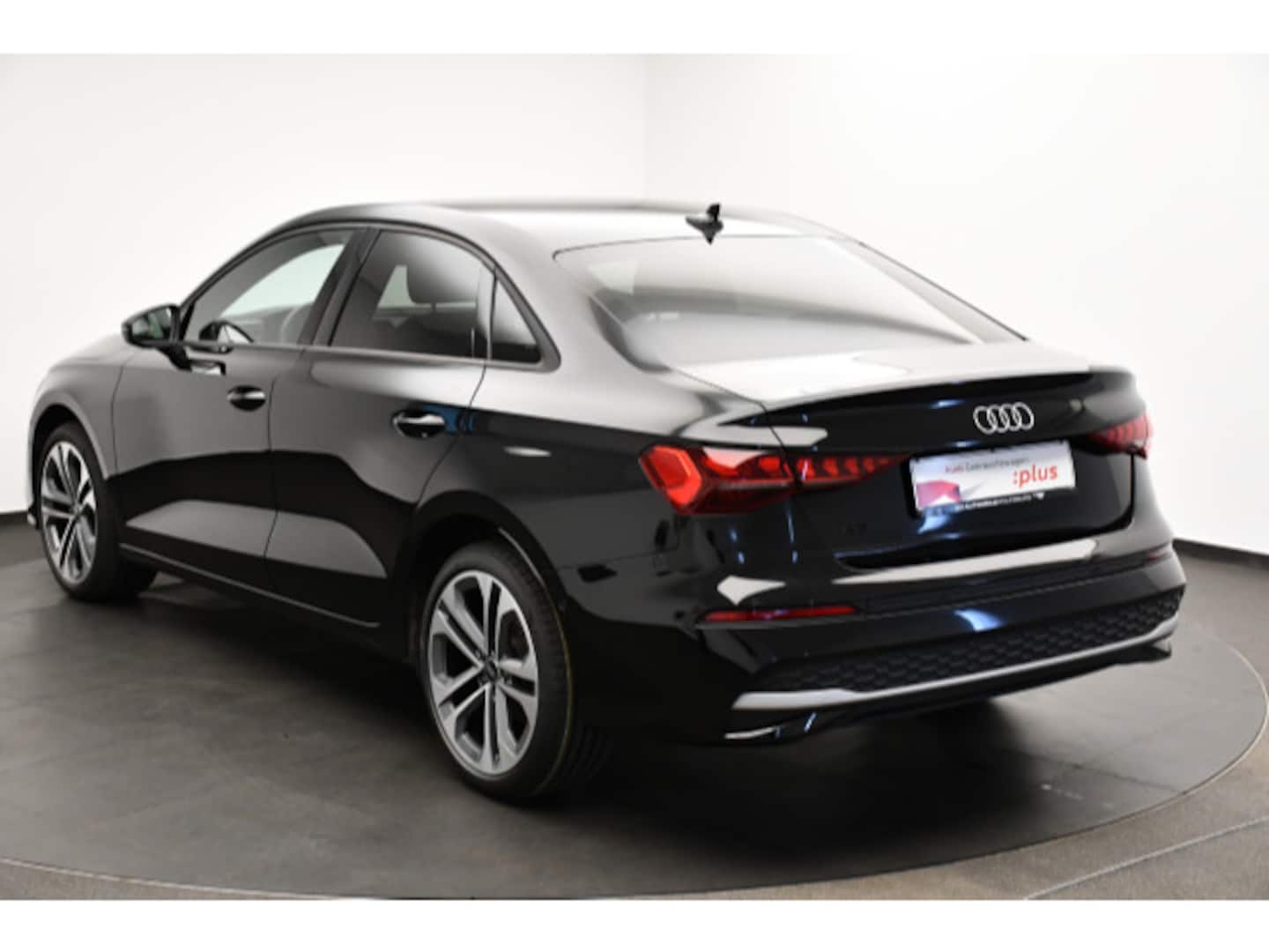 Bild über Audi A3 Limousine advanced 35 TFSI S tronic - für weitere Informationen kontaktieren Sie den Audi Partner