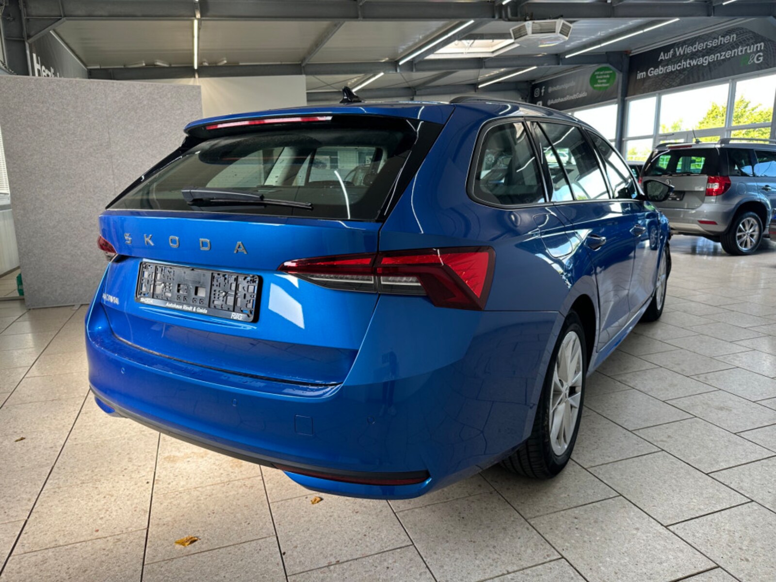 Škoda Octavia Combi – Bild 7