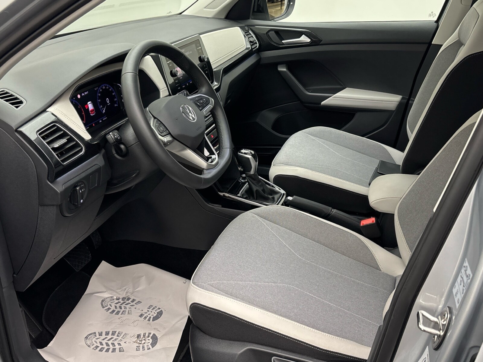 Volkswagen T-Cross – Bild 9