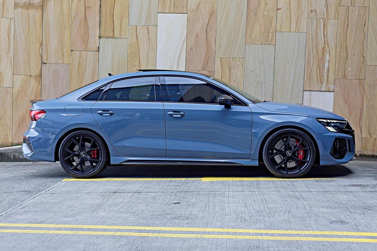 Image about Audi RS 3 Sedan TFSI quattro S tronic