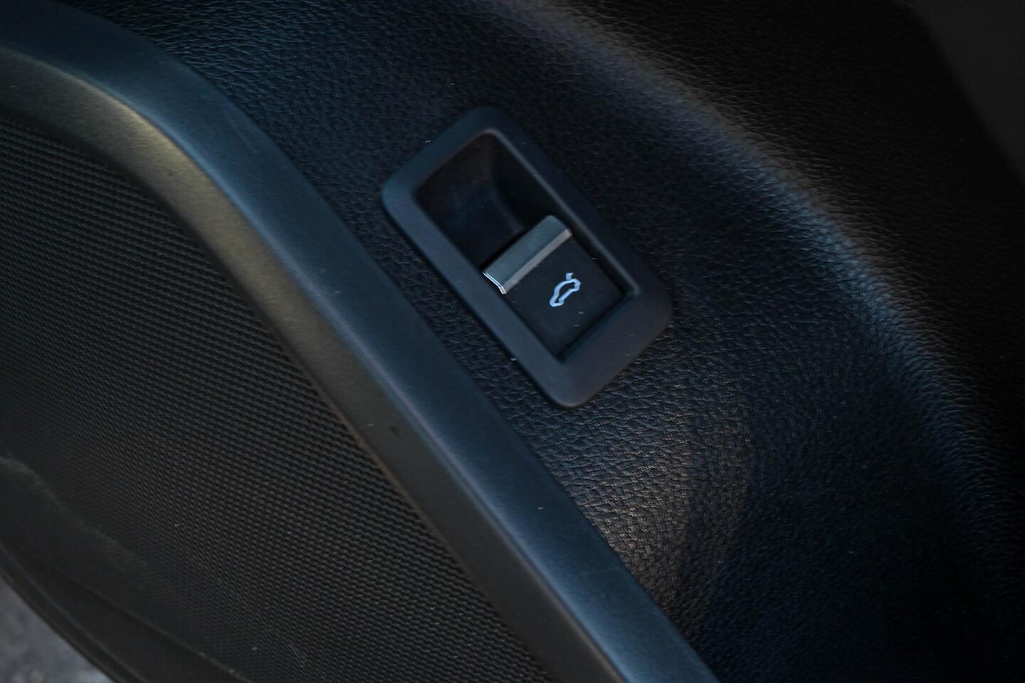 Image about Audi Q5 Sport 40 TDI quattro S tronic