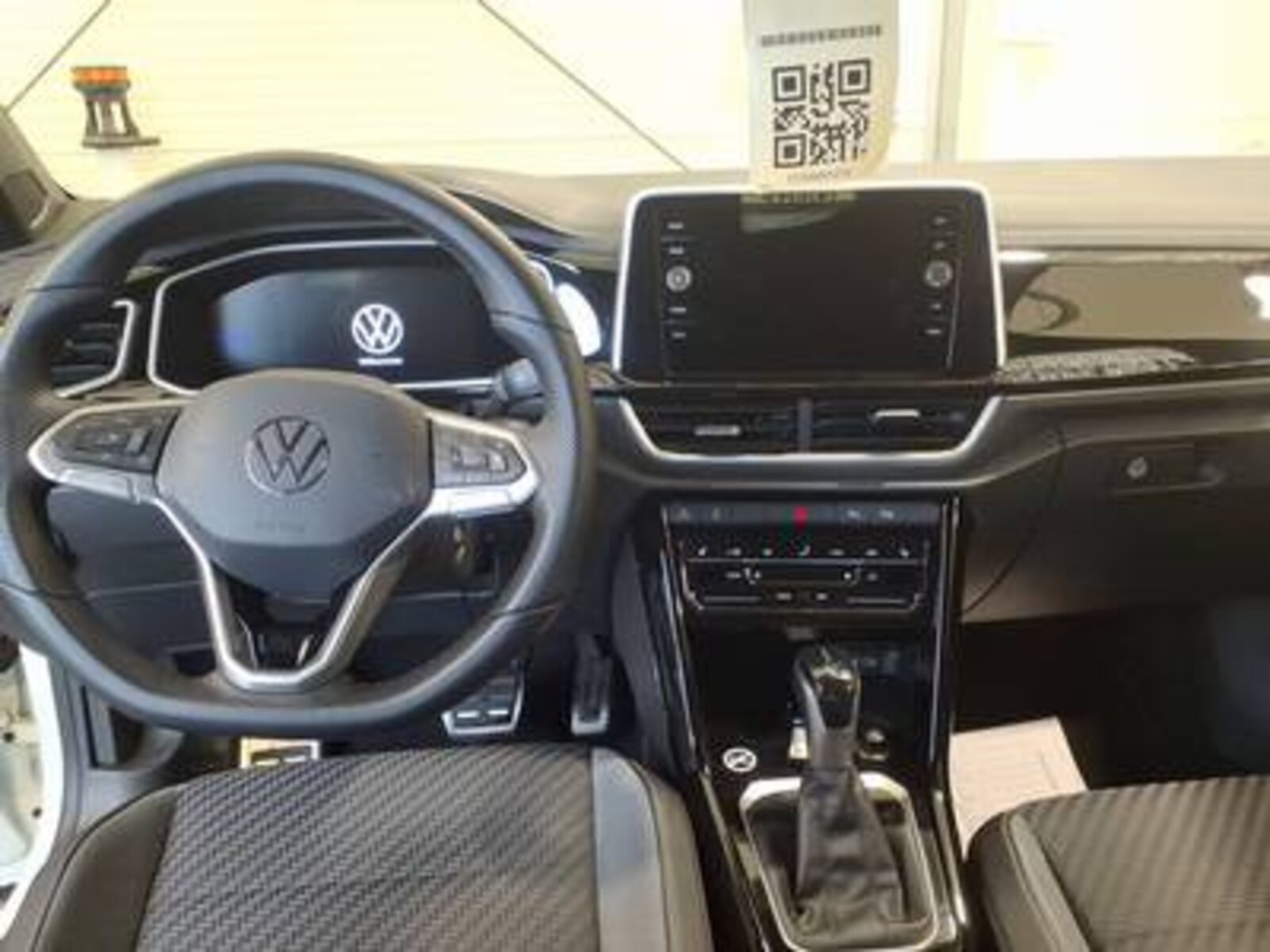 Volkswagen T-Roc Cabriolet – Bild 7