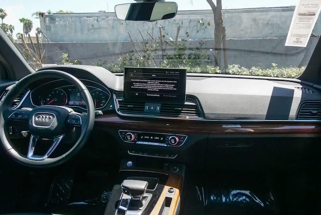 2023 Audi Q5 Premium - Photo 13