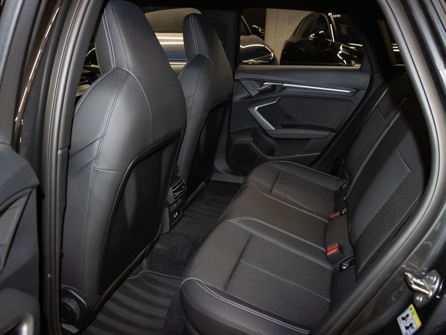 Bild über Audi A3 Sportback 30 TDI Schaltgetriebe - für weitere Informationen kontaktieren Sie den Audi Partner