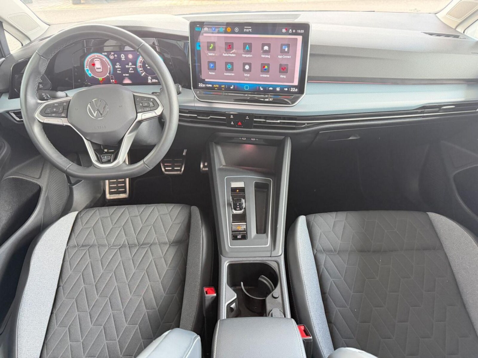 Volkswagen Golf Variant – Bild 12