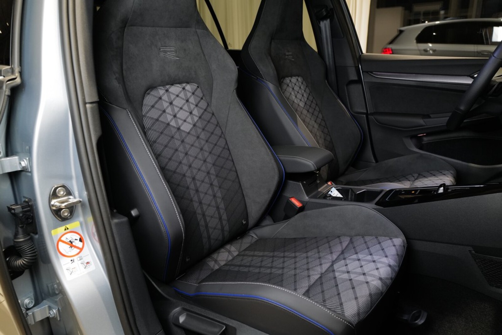 Volkswagen Golf – Bild 10