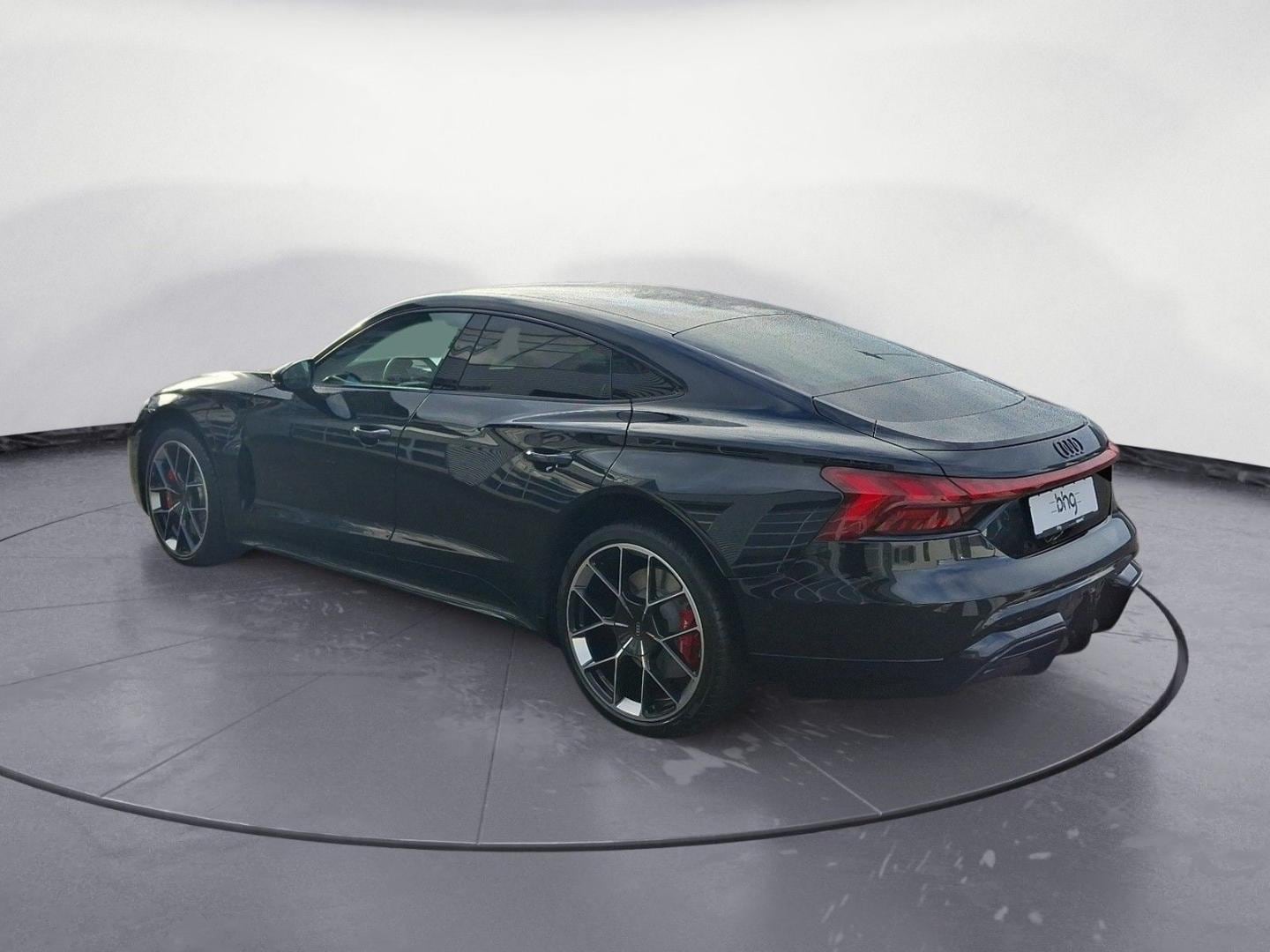 Bild über Audi RS e-tron GT e-tron quattro performance 620 kW - für weitere Informationen kontaktieren Sie den Audi Partner