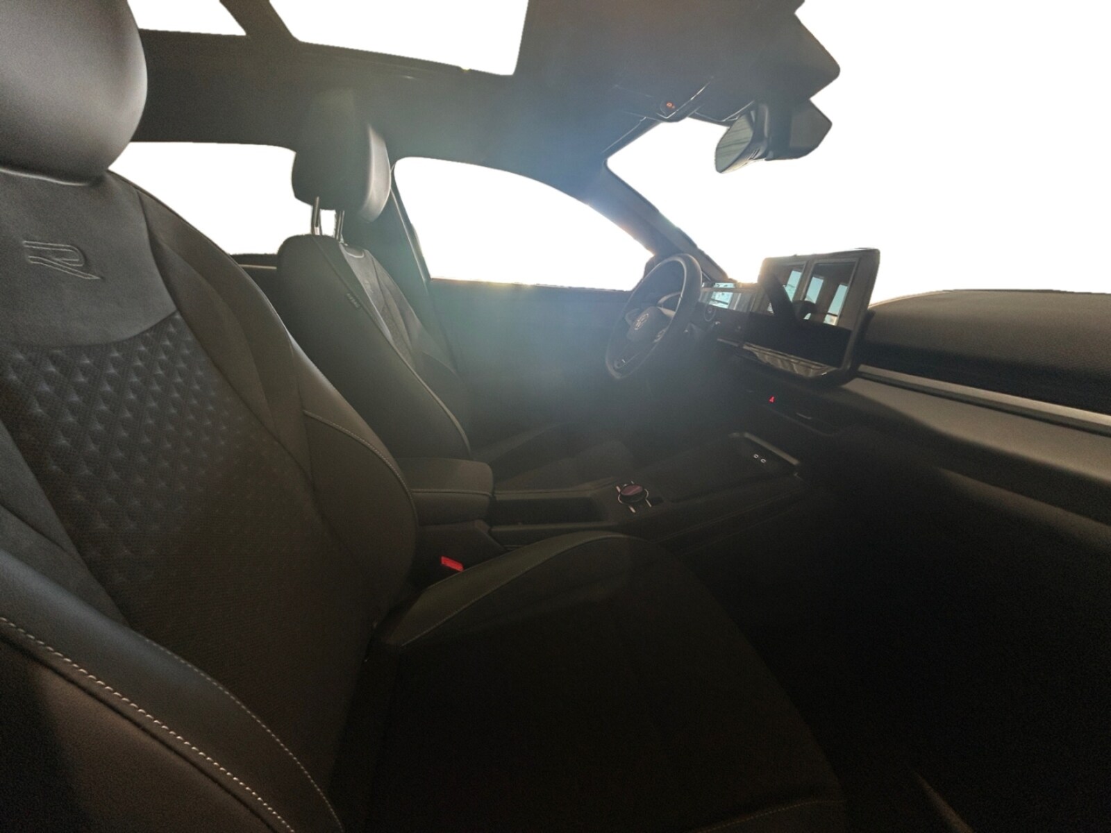 Volkswagen T-Roc – Bild 14