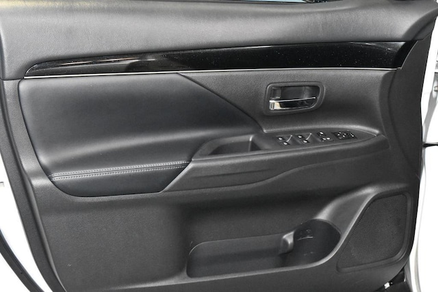 2020 Mitsubishi Outlander