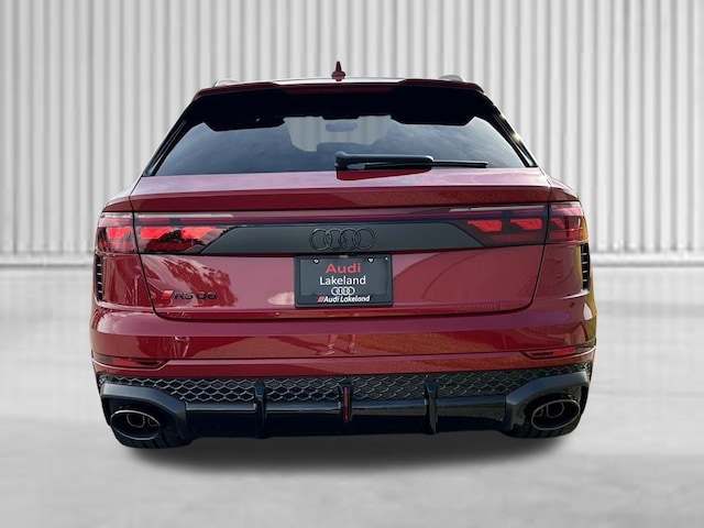 2026 Audi RS Q8 SUV performance
