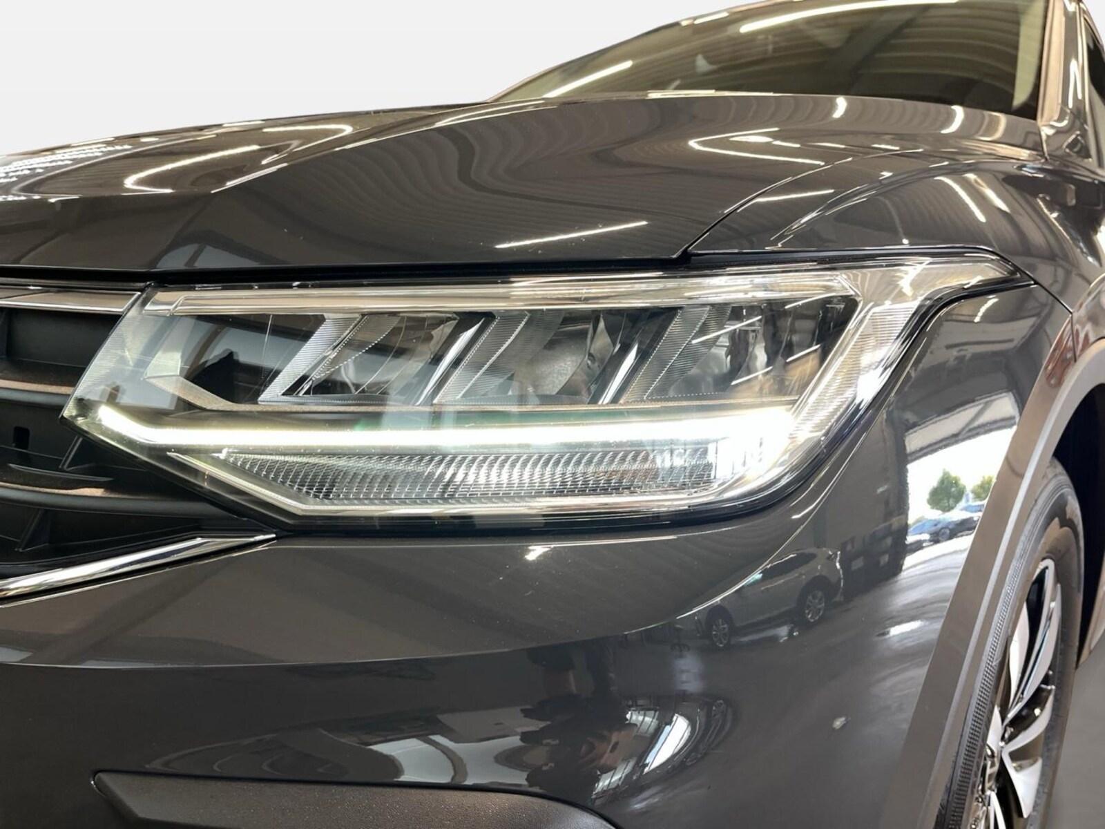 Volkswagen Tiguan – Bild 13