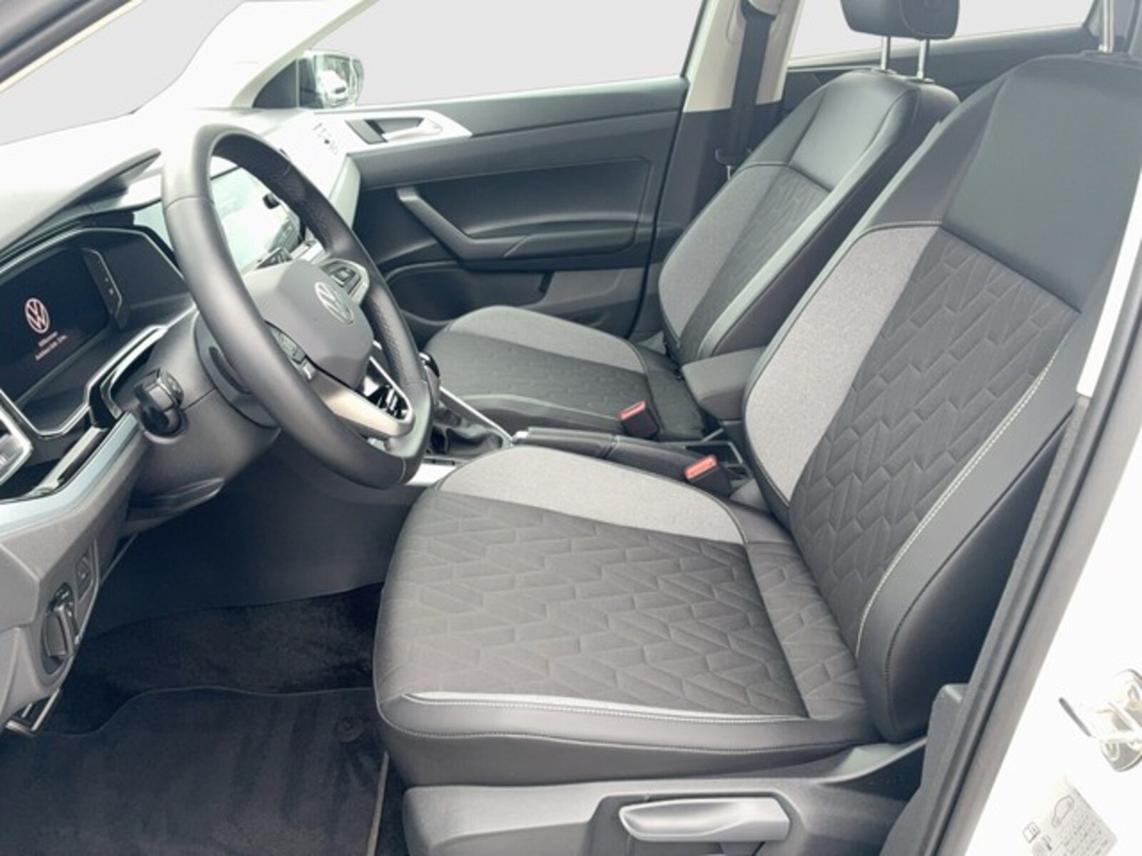 Volkswagen Polo – Bild 8