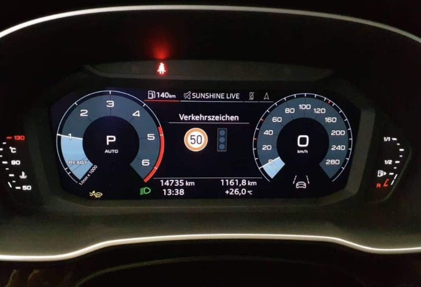 Bild über Audi Q3 Sportback 40 TDI quattro S tronic - für weitere Informationen kontaktieren Sie den Audi Partner