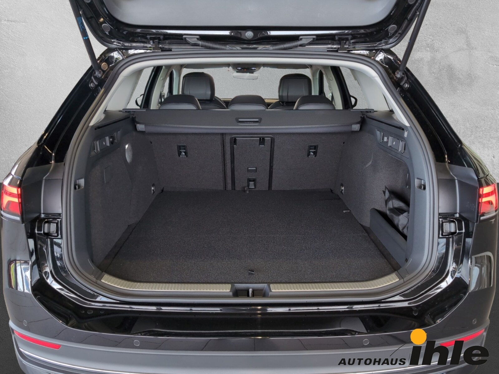 Volkswagen Passat – Bild 8