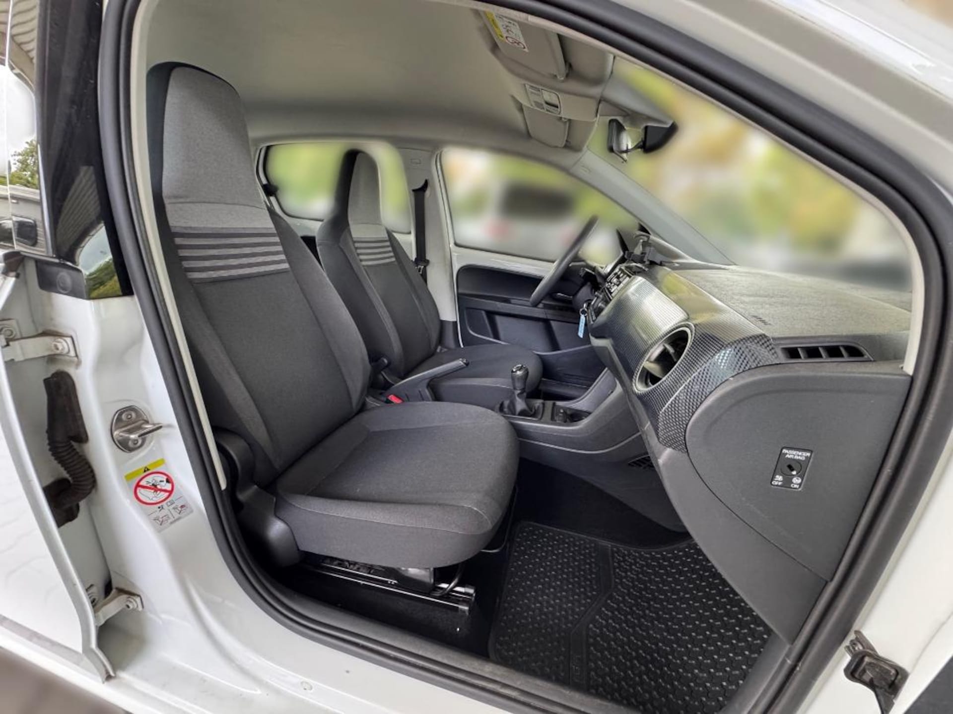 Volkswagen up!