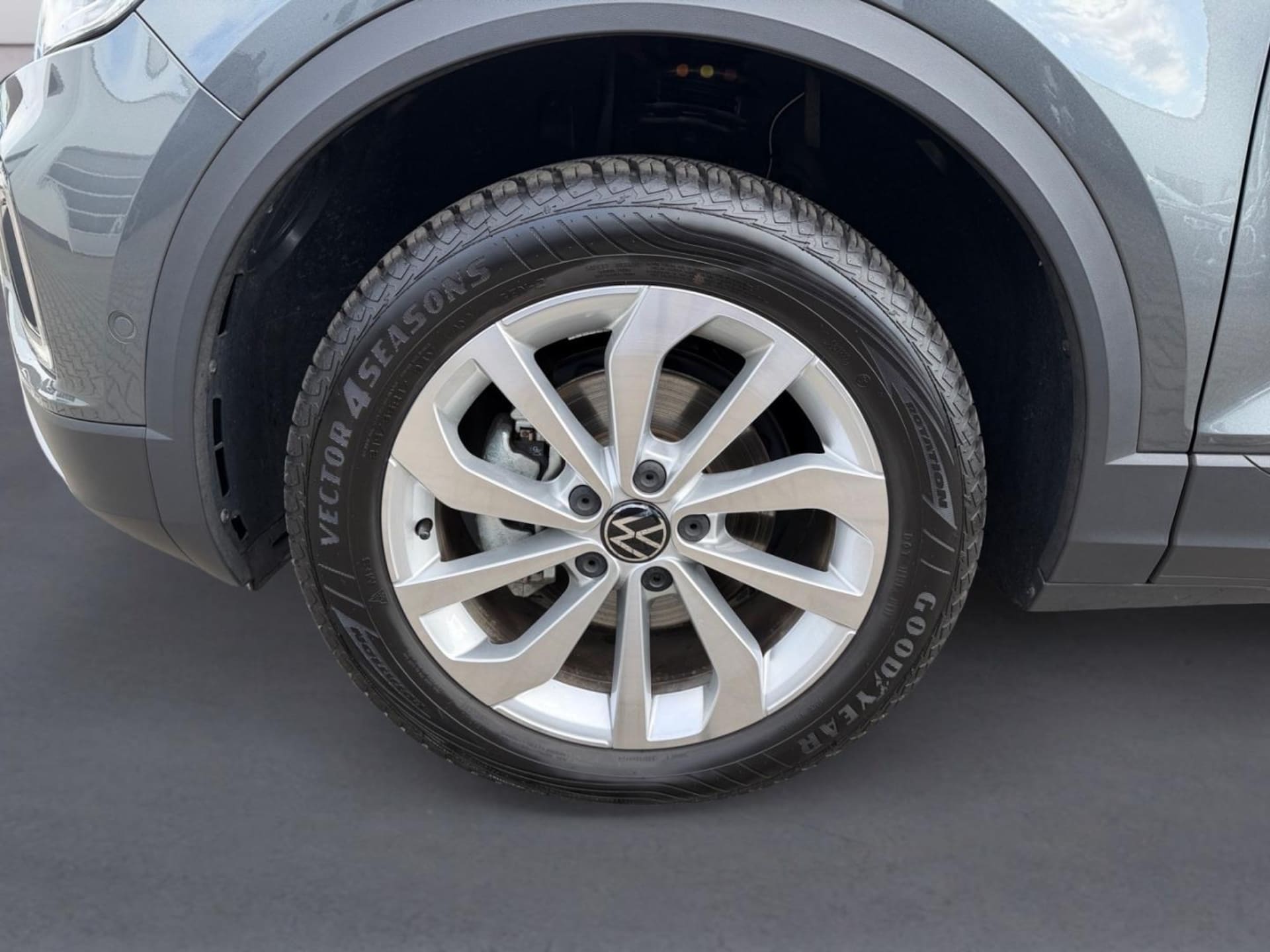 Volkswagen T-Roc Life