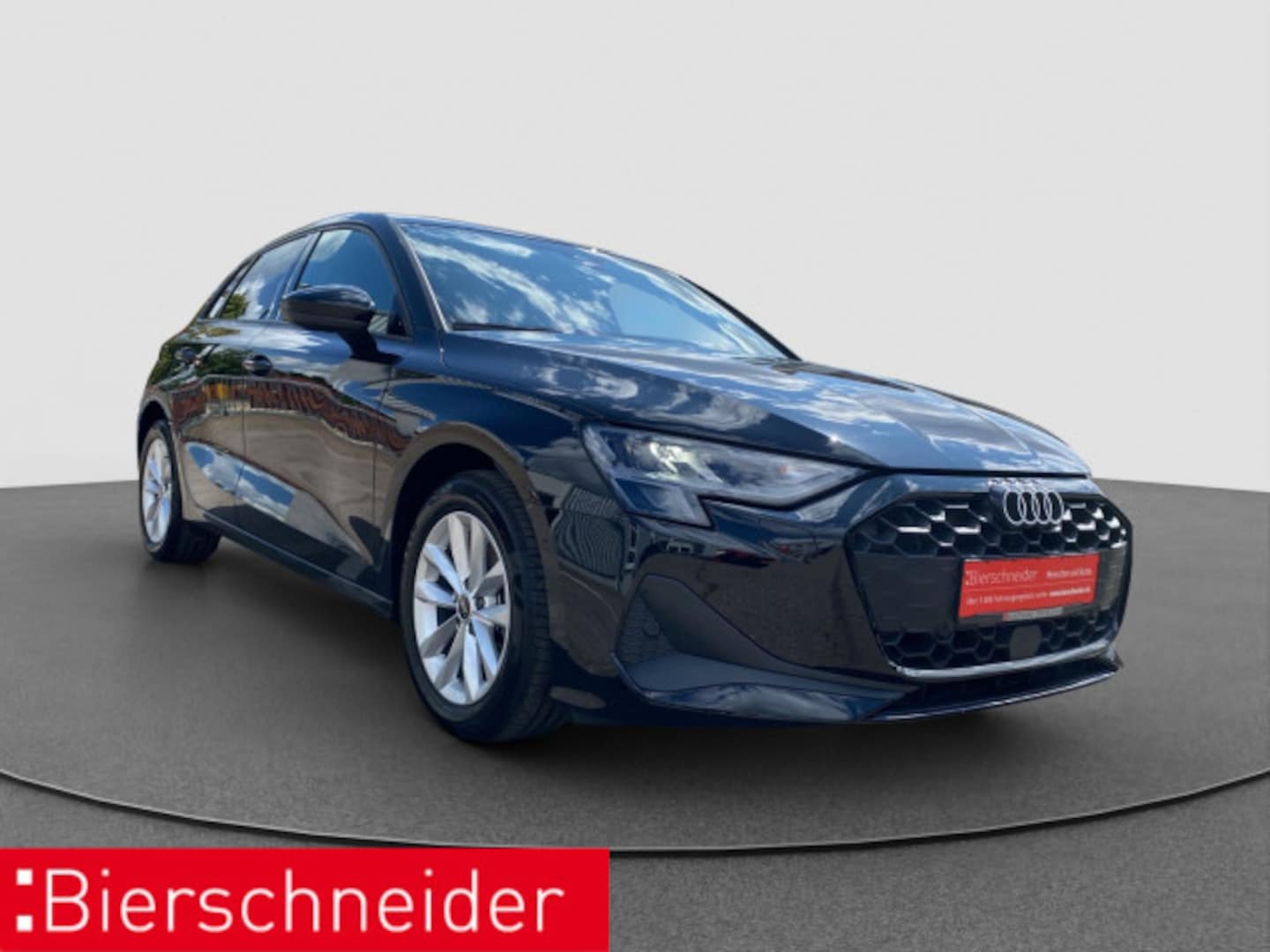 Bild über Audi A3 Sportback 30 TFSI Schaltgetriebe - für weitere Informationen kontaktieren Sie den Audi Partner