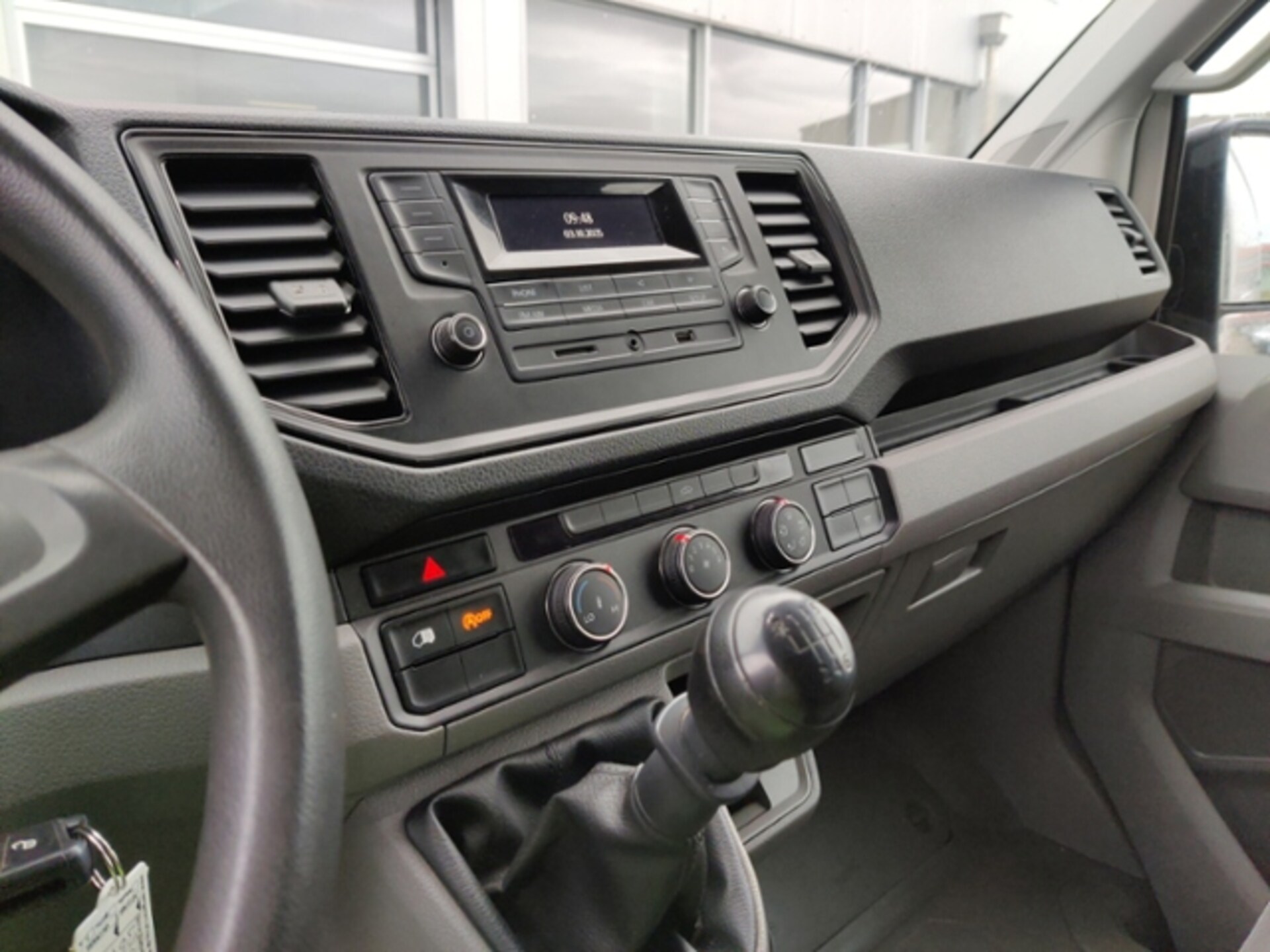 Volkswagen Crafter Kasten mittlerer Radstand