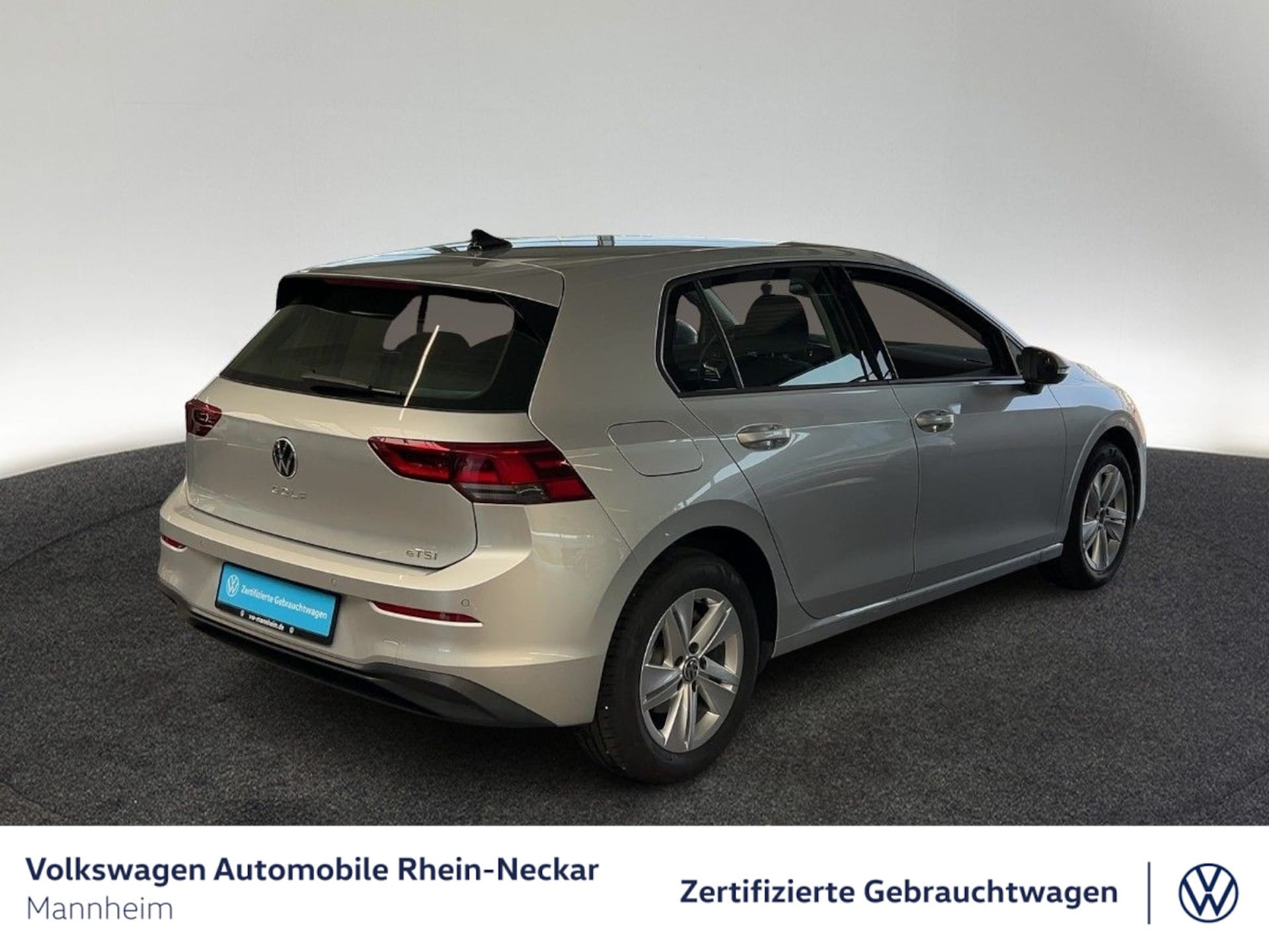 Volkswagen Golf Life